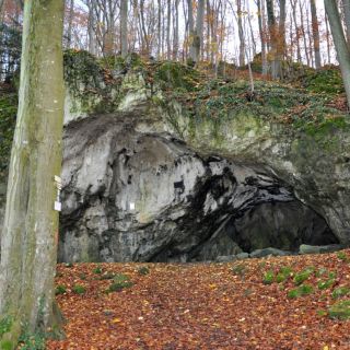 Oswaldhoehle Eingang Nord - Oswaldhöhle in der ErlebnisRegion Fränkische Schweiz
