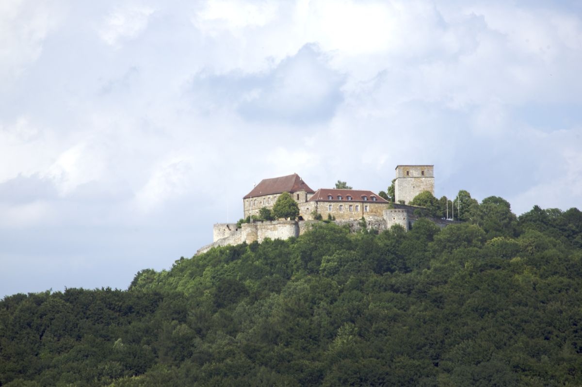 Westansicht - Burgruine Giechburg in der ErlebnisRegion Fränkische Schweiz