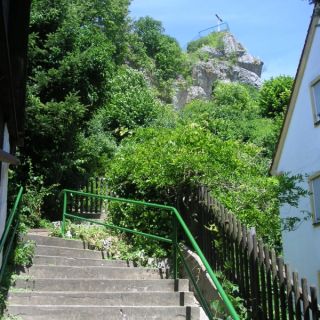Wichsenstein Burg Aufstieg - Burgstall Wichsenstein in der ErlebnisRegion Fränkische Schweiz