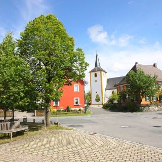 Ortsmitte Stadelhofen - Stadelhofen in der ErlebnisRegion Fränkische Schweiz