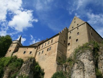Burgen / Schlösser - Schloss Wiesentfels
